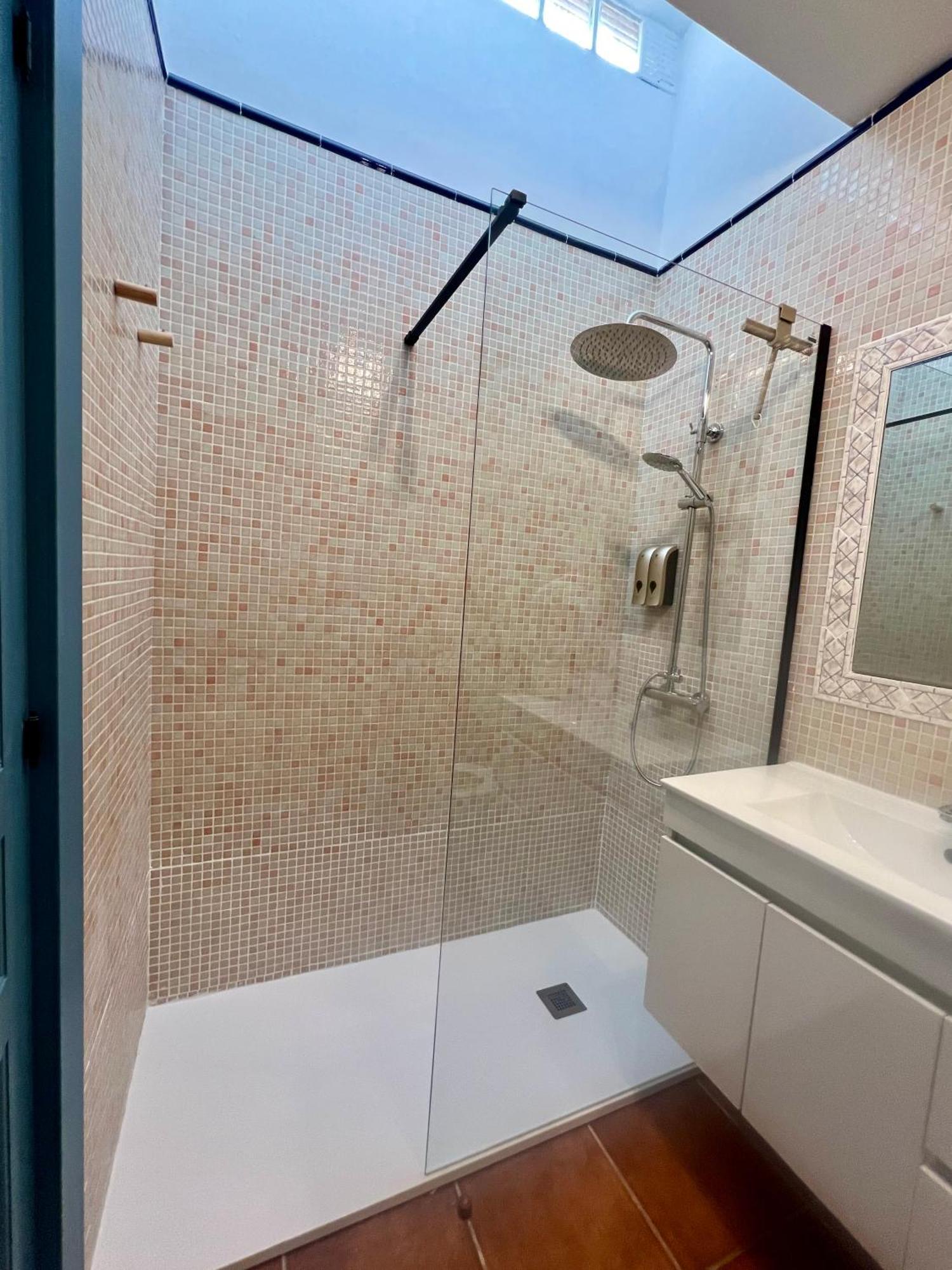 Casa Tortuga Con Piscina Com Apartment Кала'н Бош Екстериор снимка